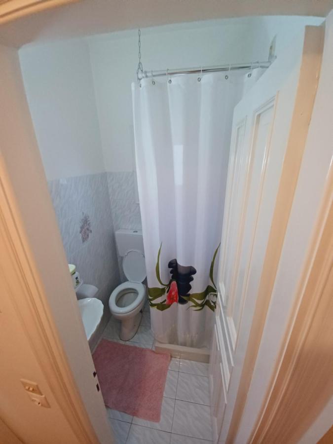 Demy'S Studio Apartment Acharavi  Bagian luar foto